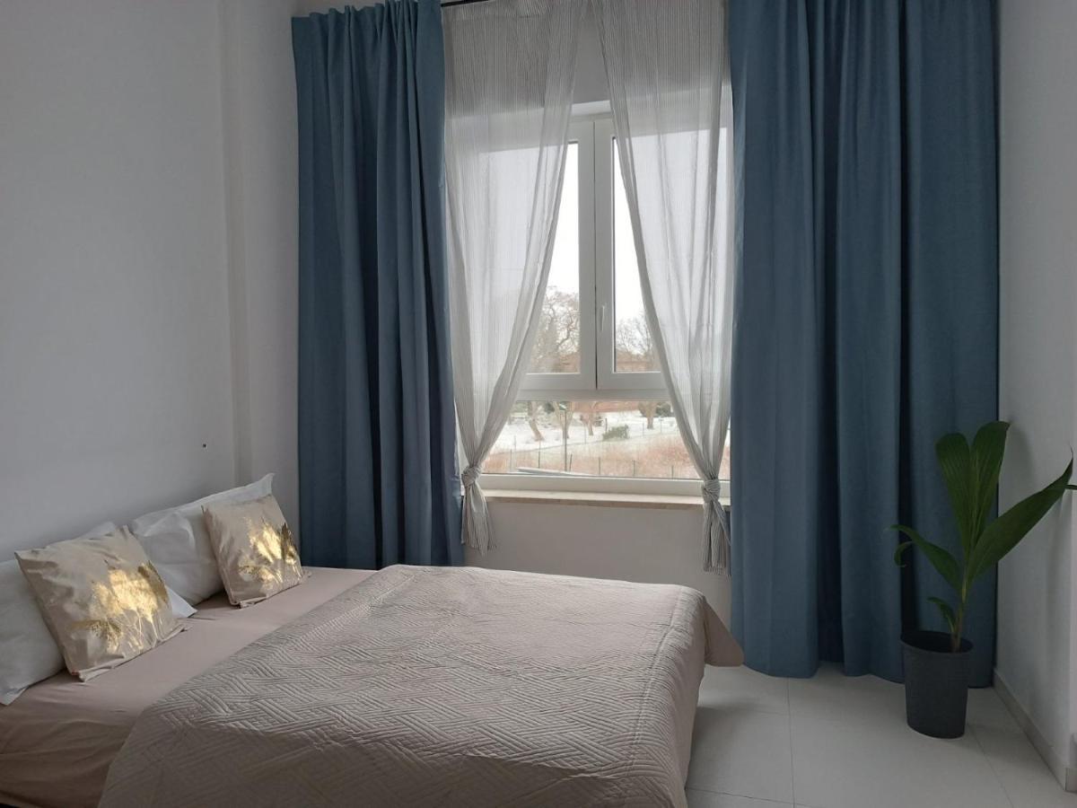 Apartamenty Wiktoryn 6A Варшава Екстериор снимка