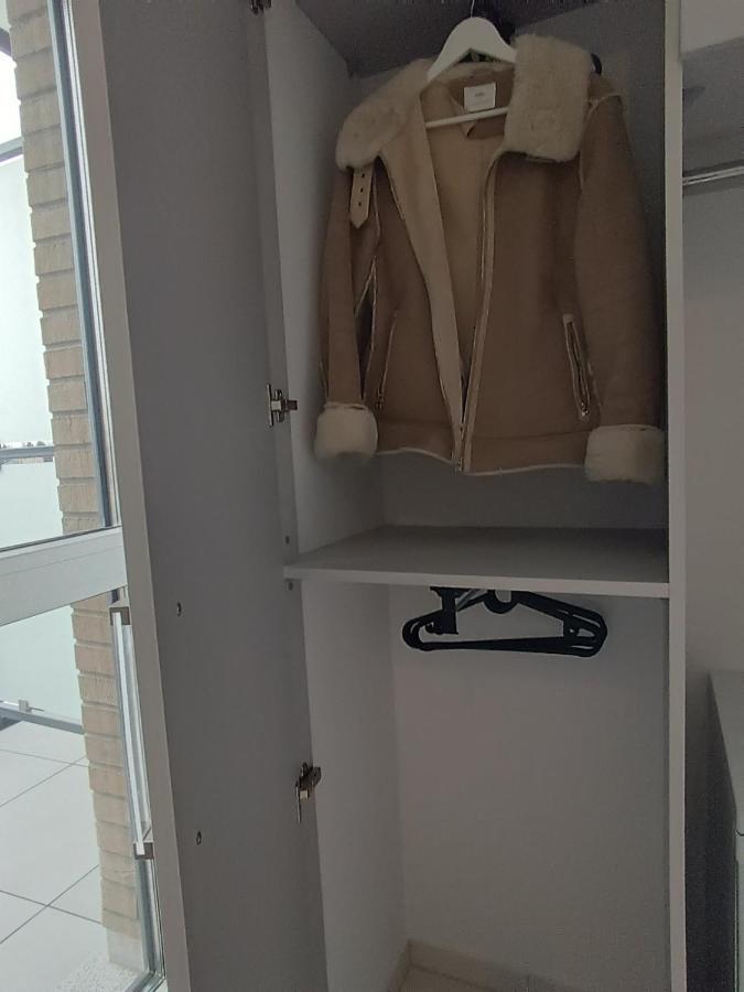 Apartamenty Wiktoryn 6A Варшава Екстериор снимка