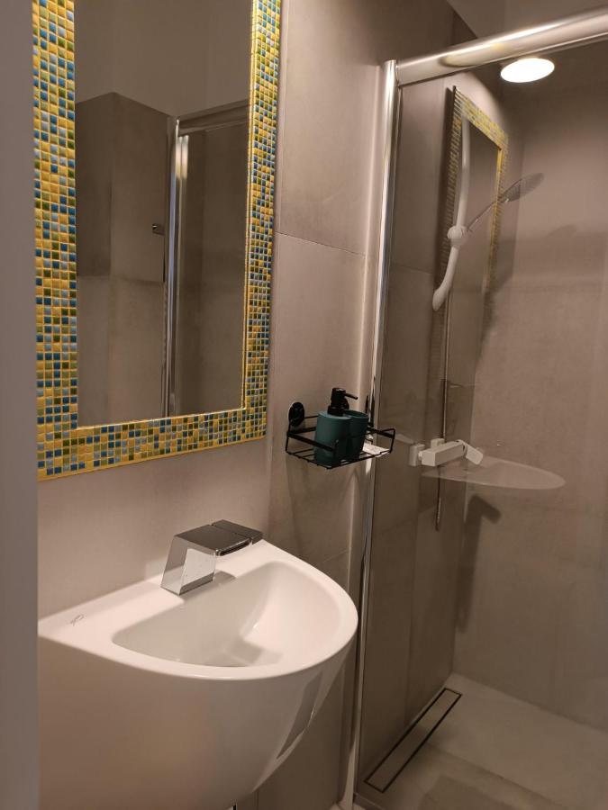 Apartamenty Wiktoryn 6A Варшава Екстериор снимка