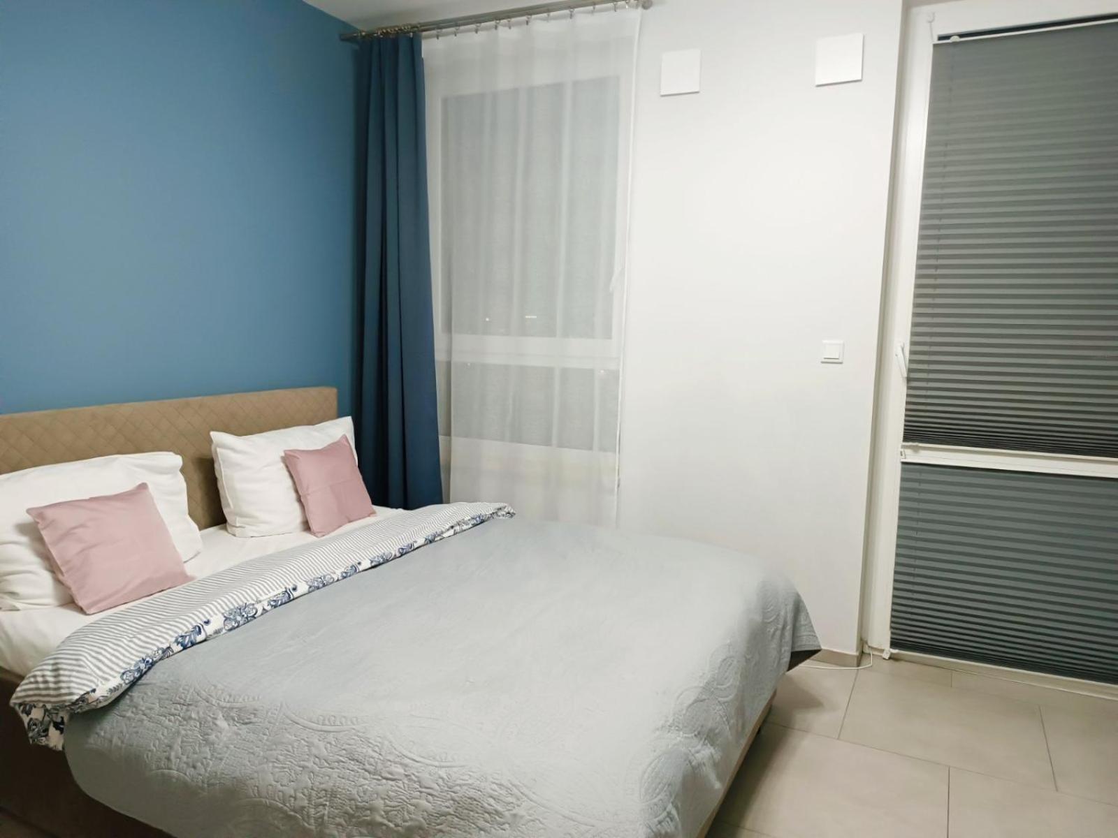 Apartamenty Wiktoryn 6A Варшава Екстериор снимка
